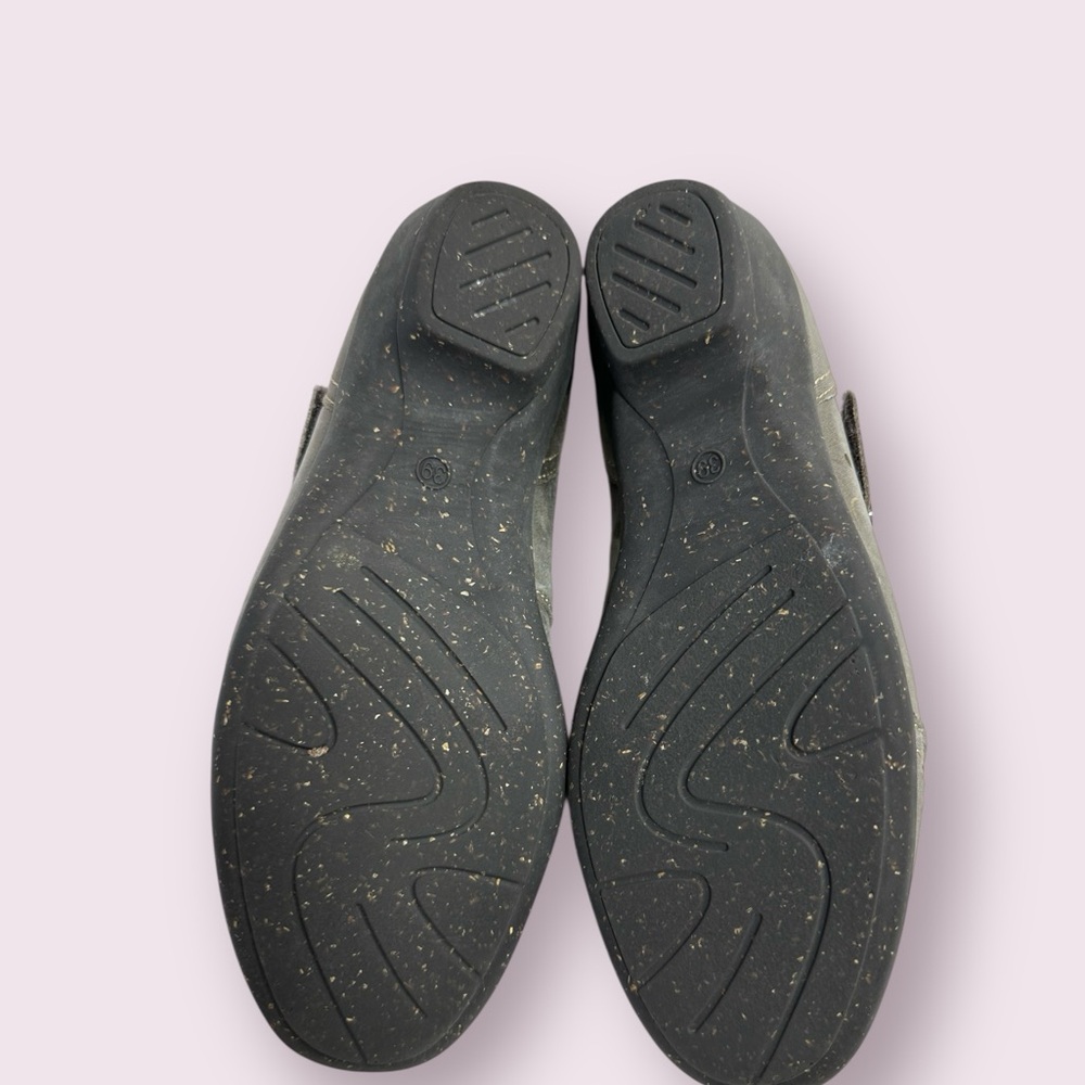 Spring Step, Mary Jane, Size 8.5 - Picture 7 of 9